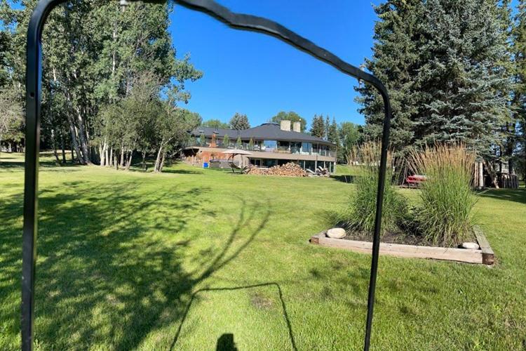 مبيت وإفطار YYC Roundhouse Grotto المظهر الخارجي الصورة
